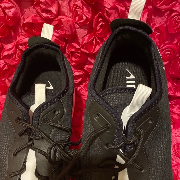 Nike Air Max Dia Women's - Picture 5 of 8